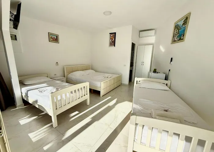 Essos Villas